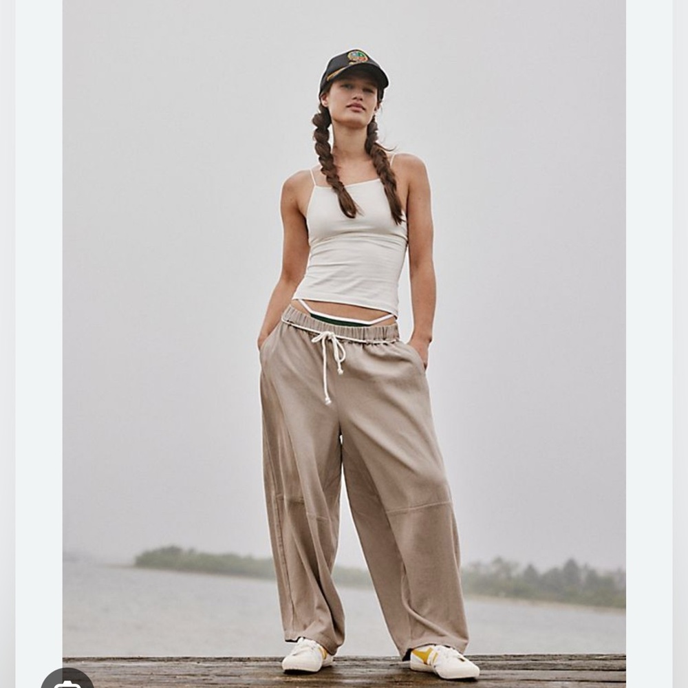 NWT Free People Kayden Barrel Pants in Taupe/Grey